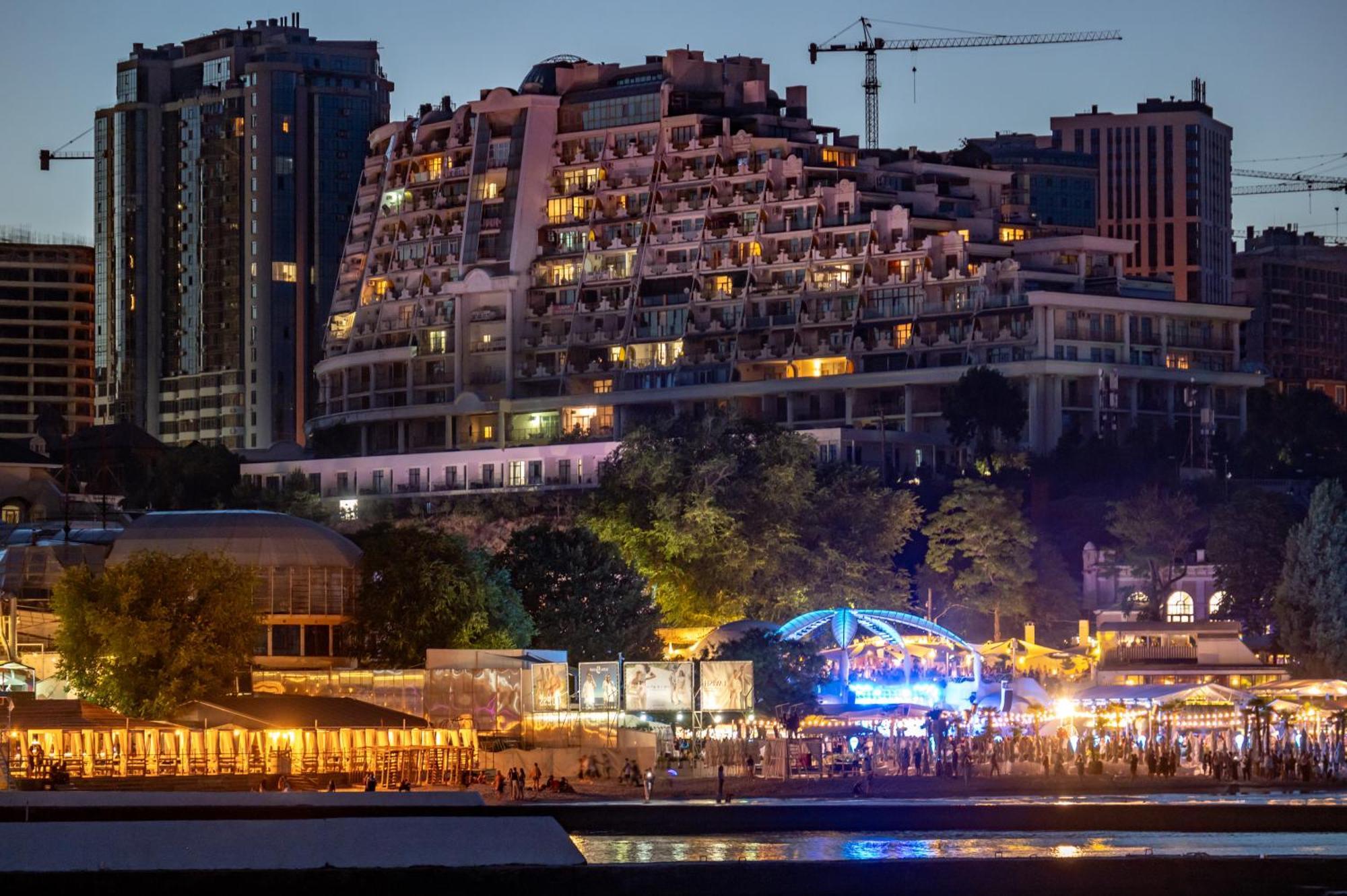 Apart Hotel D'Monica Odessza Kültér fotó