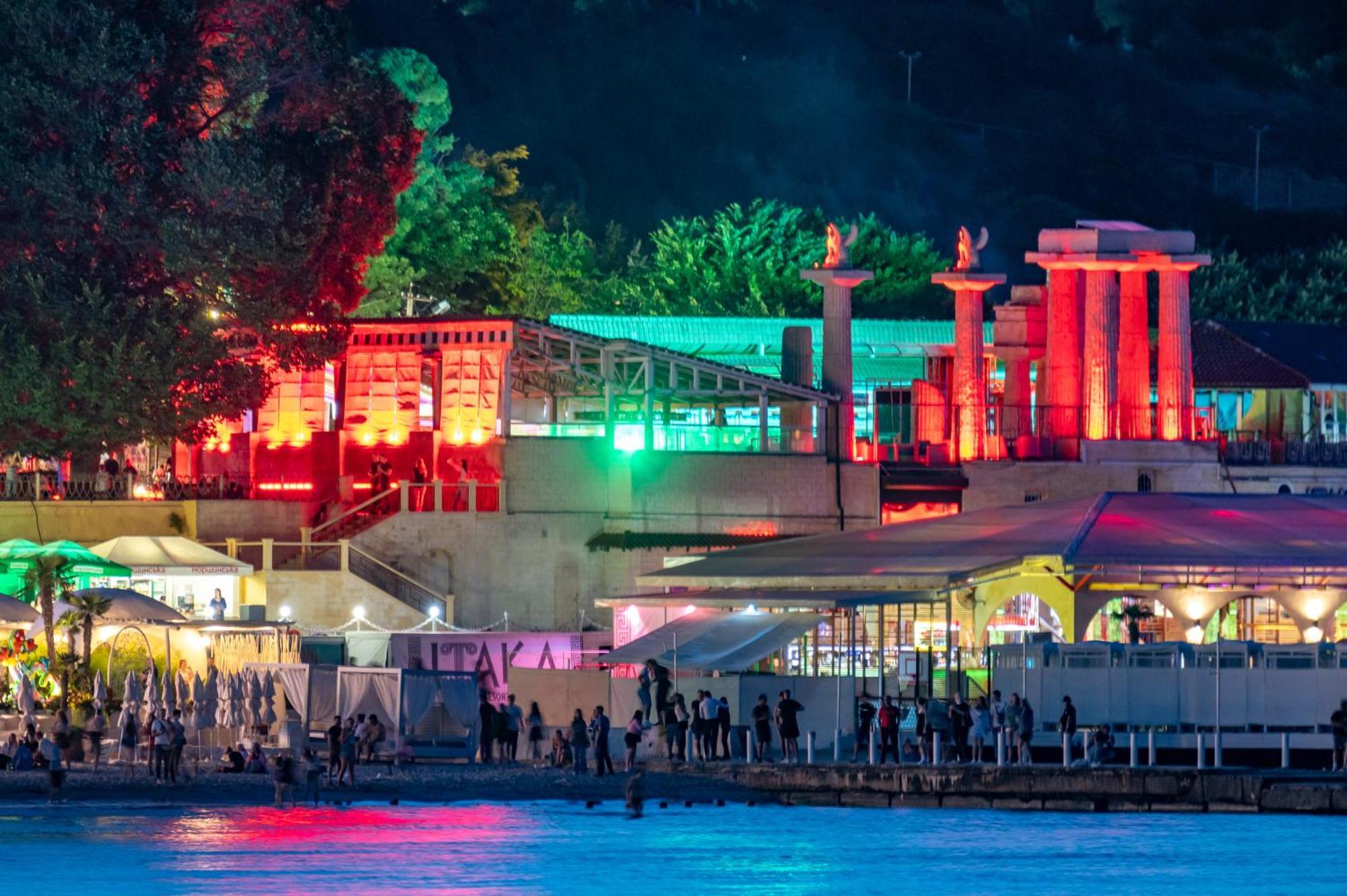 Apart Hotel D'Monica Odessza Kültér fotó